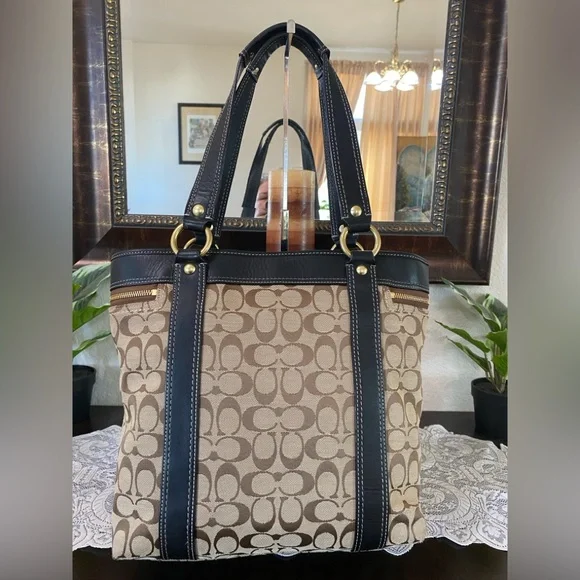 Coach Vintage Legacy 65th Anniversary Gigi turnlock tote bag,brown,black leather - Picture 3 of 16
